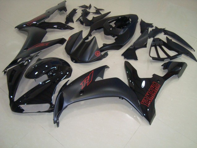 Carene Moto R1 2004-2006 - Nero Opaco Rosso Carene Moto R1 2004-2006 - Nero Opaco Rosso