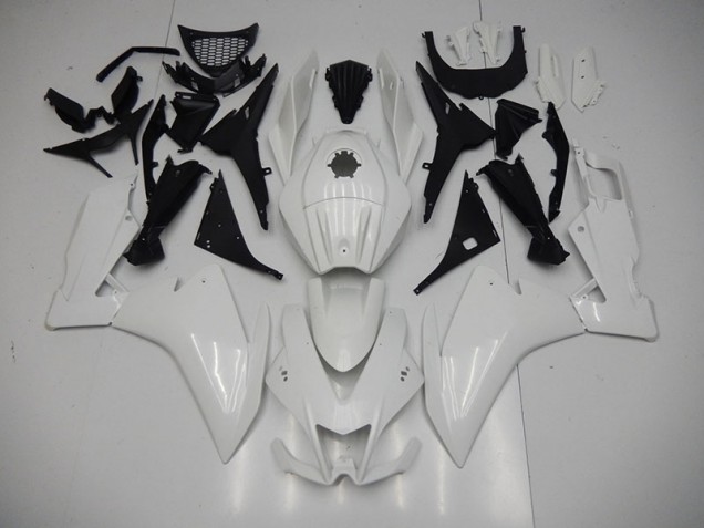 Carene Moto RS4 50 125 2011-2018 - Bianco Carene Moto RS4 50 125 2011-2018 - Bianco