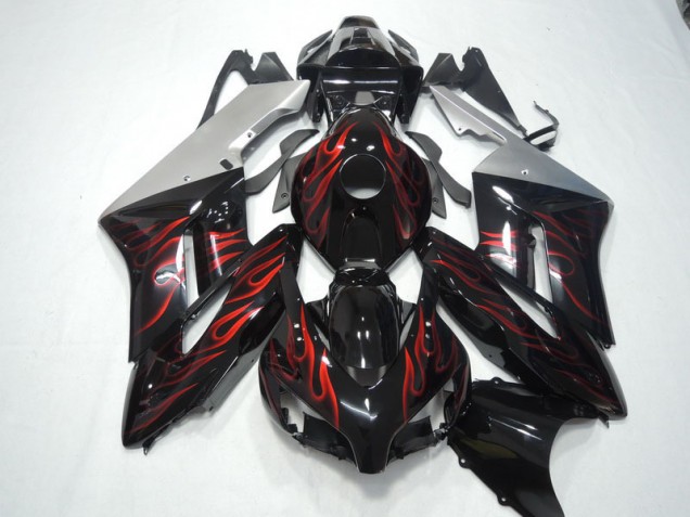 Kit Carene Moto CBR 1000 RR 2004-2005 - Nero Rosso Fiamma Kit Carene Moto CBR 1000 RR 2004-2005 - Nero Rosso Fiamma